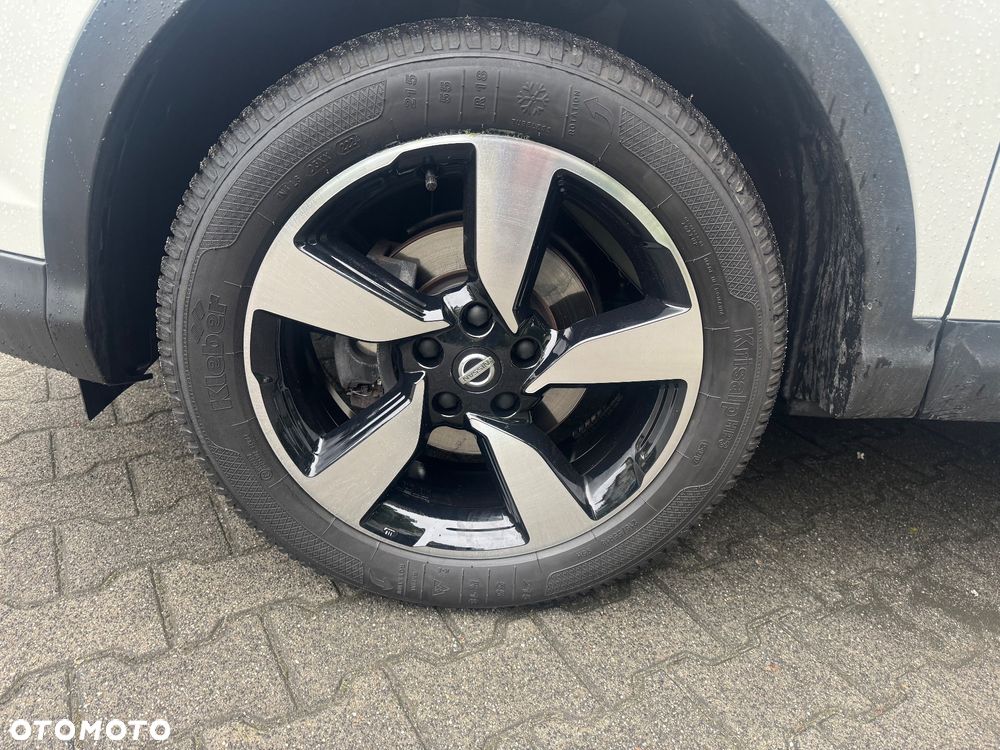 Nissan Qashqai 1.2 DIG-T Visia - 11