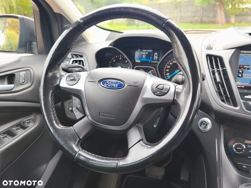 Ford Kuga 2.0 TDCi 4WD Titanium - 16