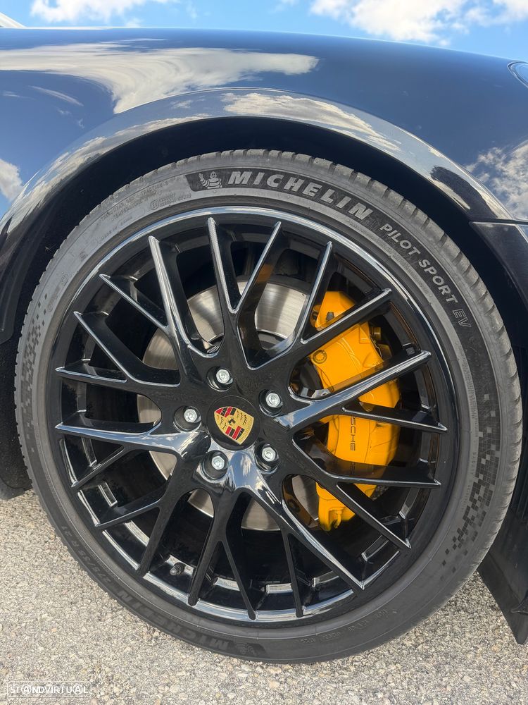 Porsche Panamera 4 E-Hybrid Executive - 3