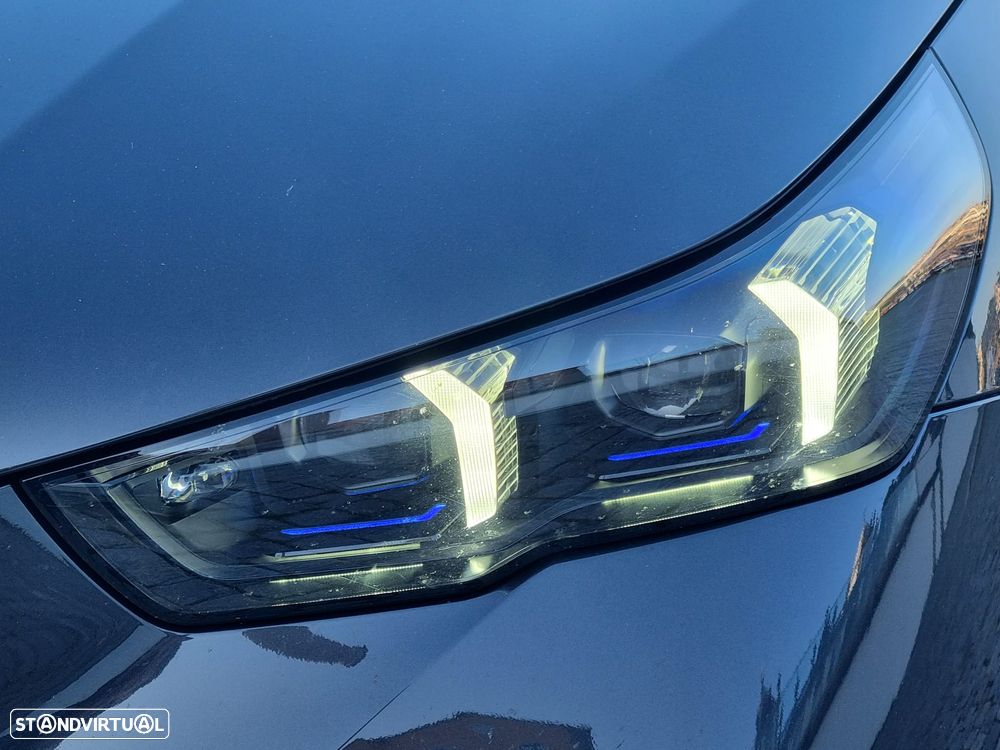 BMW 520 d Pack Desportivo M Pro - 18