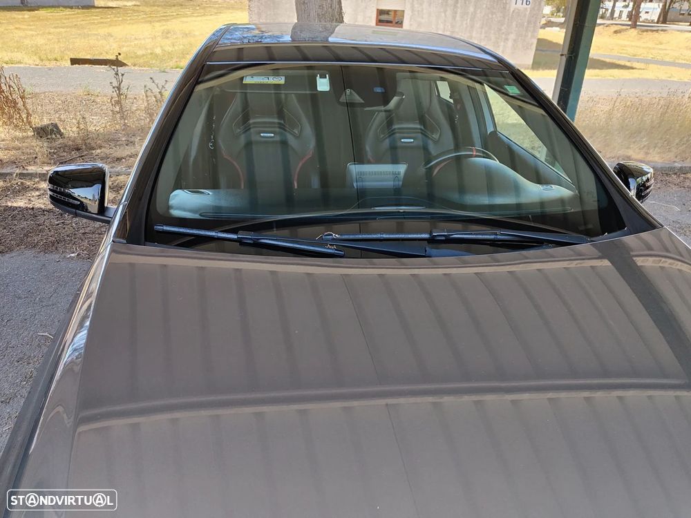 Mercedes-Benz A 45 AMG 4-Matic - 33