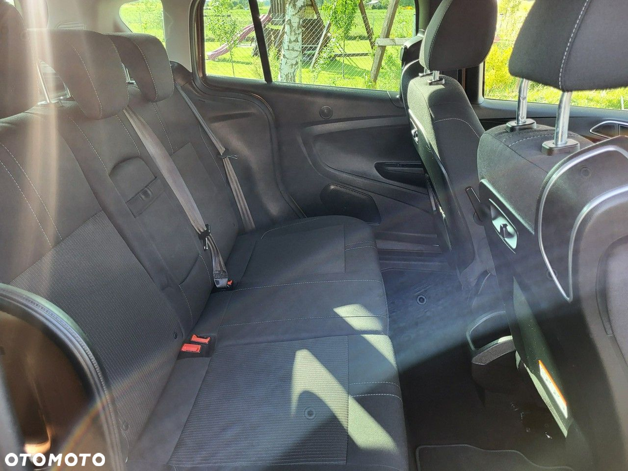Ford B-MAX 1.0 EcoBoost Titanium - 27