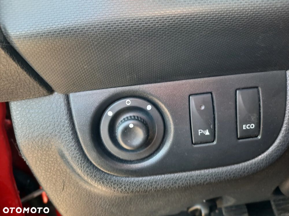 Dacia Sandero Stepway 0.9 TCe Ambiance S&S EU6 - 24