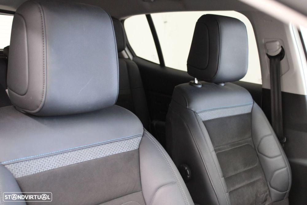 Citroën C5 Aircross 1.6 Hybrid Max e-EAT8 - 15