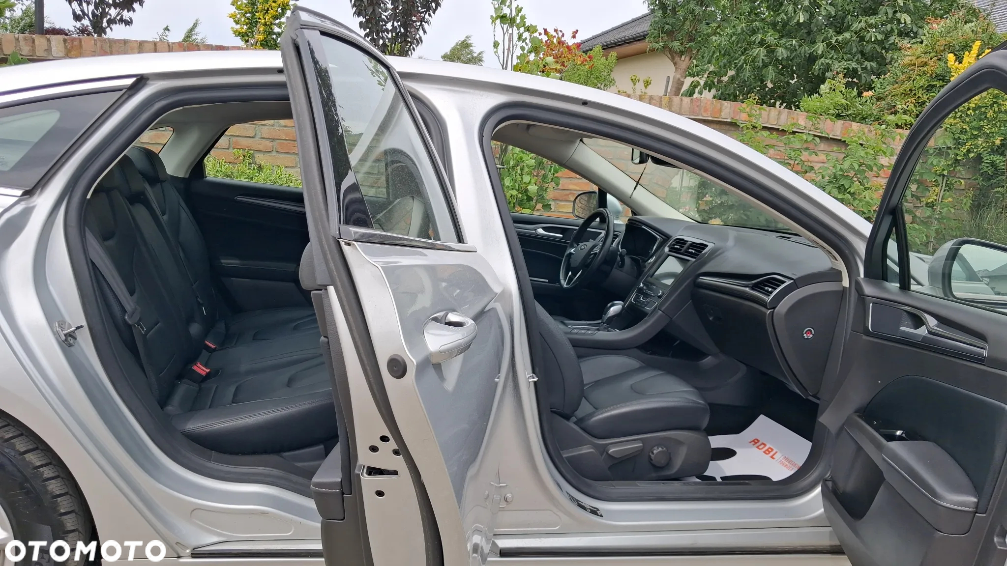 Ford Mondeo 2.0 Hybrid Executive - 23