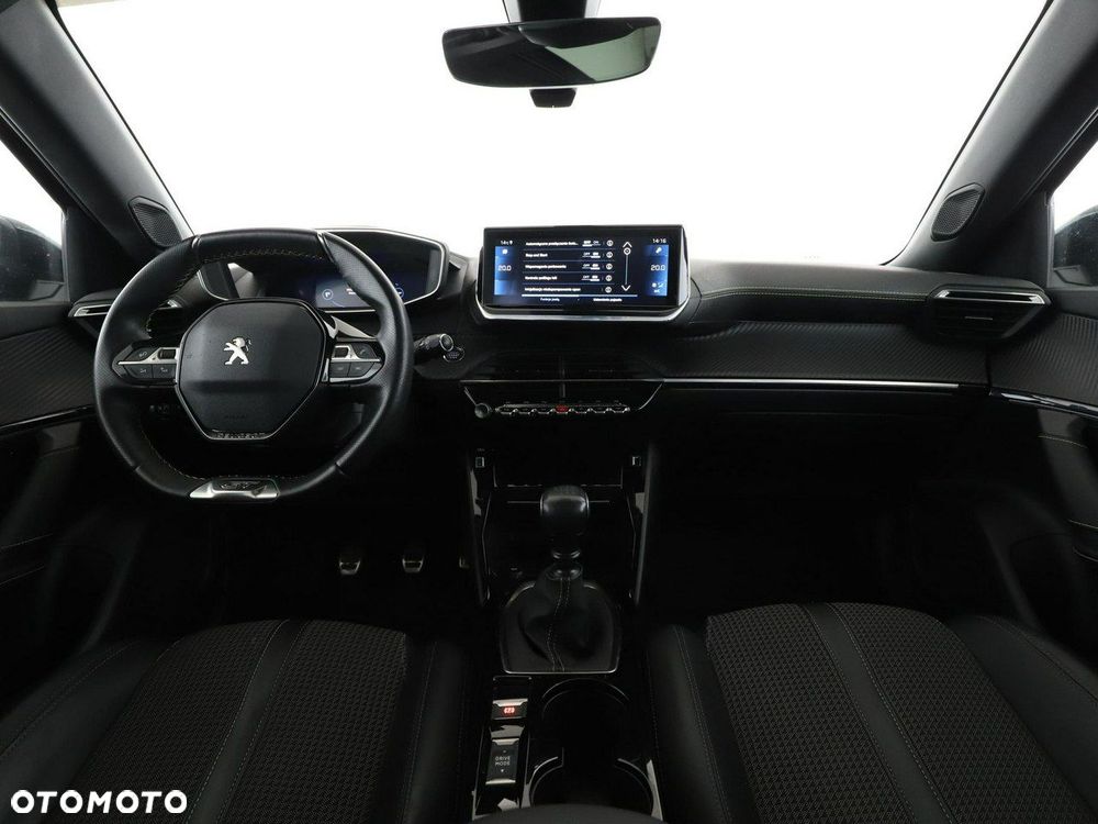 Peugeot 2008 1.2 PureTech GT Line S&S - 15