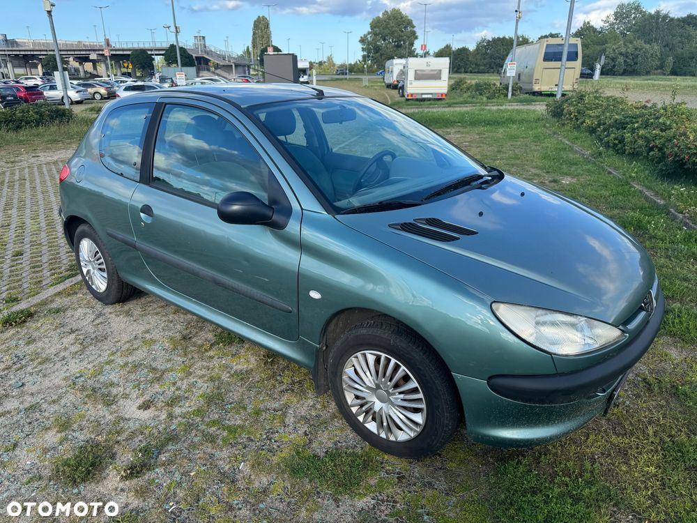 Peugeot 206 1.1 XR - 4