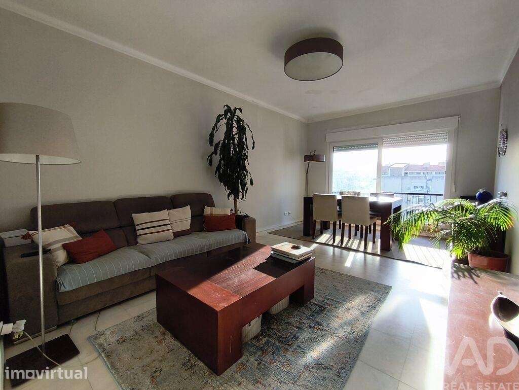 Apartamento T4 em Algés, Linda-a-Velha e Cruz Quebrada-Dafundo de 150 - Grande imagem: 3/39