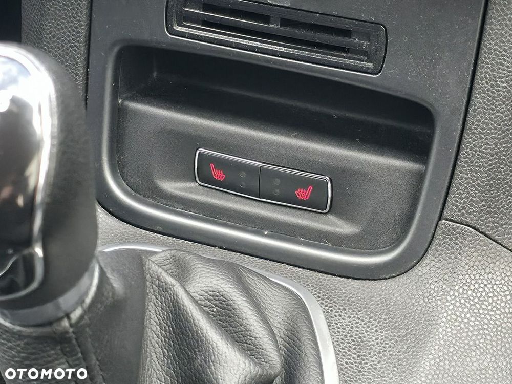 Ford Fiesta - 16