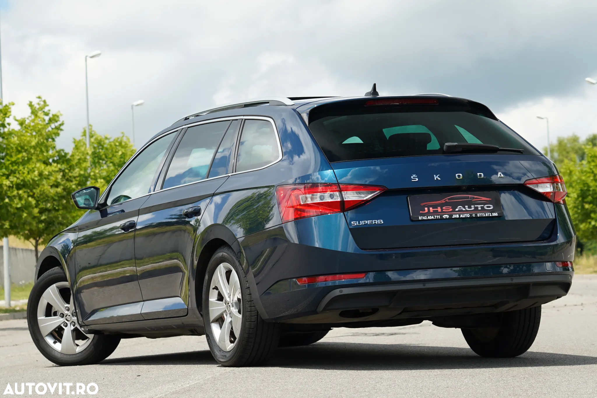 Skoda Superb Combi 2.0 TDI DSG Style - 3