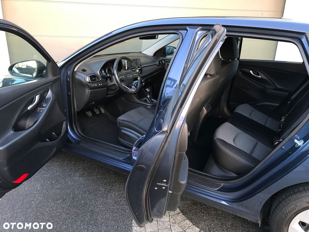 Hyundai i30 1.4 Passion Plus - 6