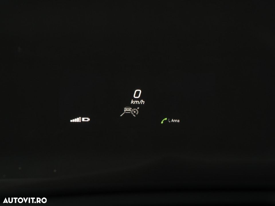 Mercedes-Benz GLS - 26