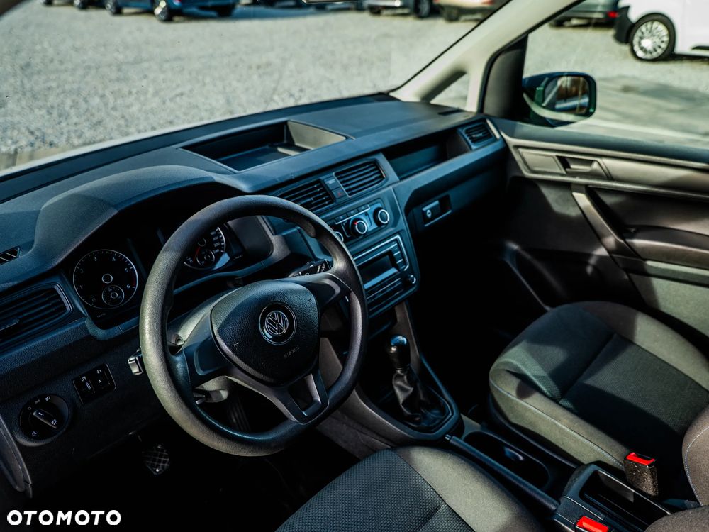 Volkswagen Caddy - 26