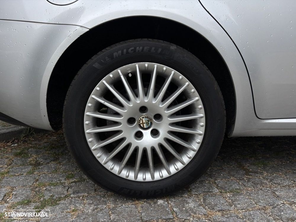 Alfa Romeo 159 1.9 JTD 16V Distinctive - 20