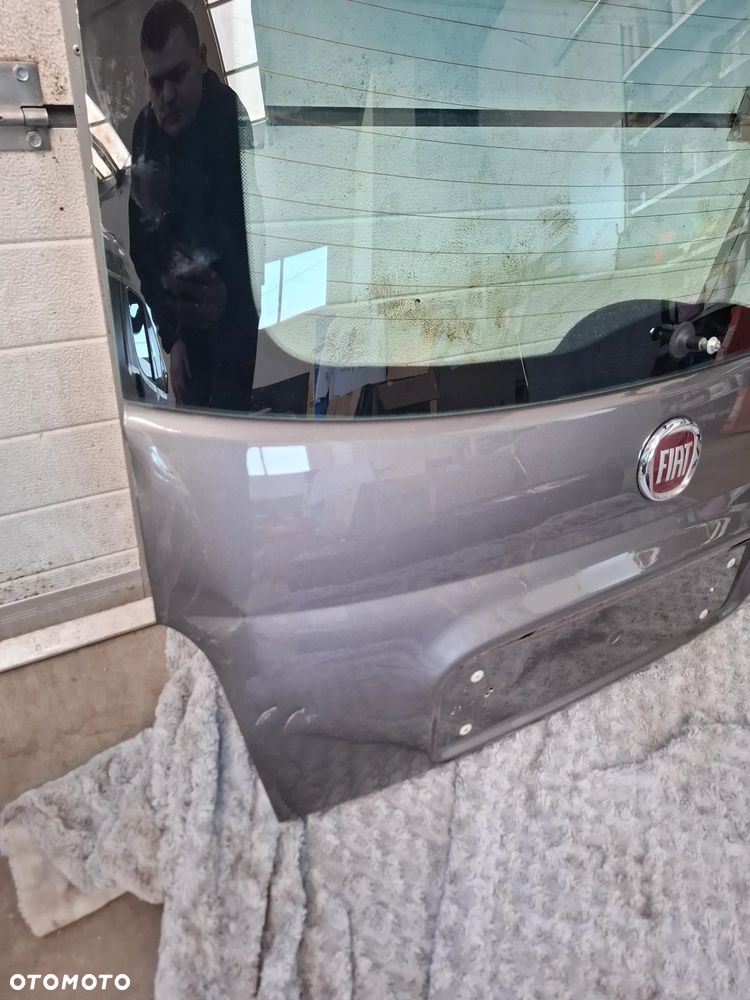 FIAT 500 KLAPA BAGAZNIKA - 2