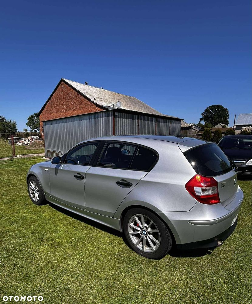 BMW Seria 1 - 2