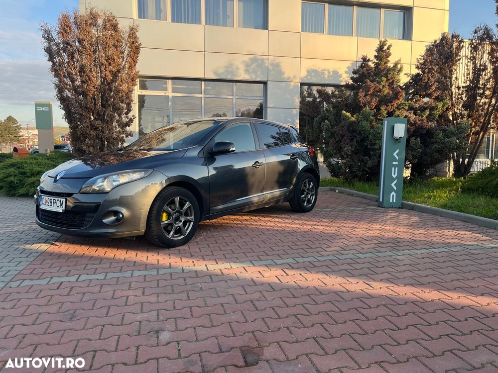 Renault Megane - 11