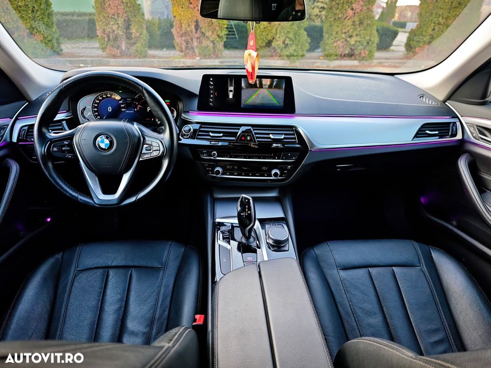 BMW Seria 5 520d EfficientDynamics Edition AT - 14