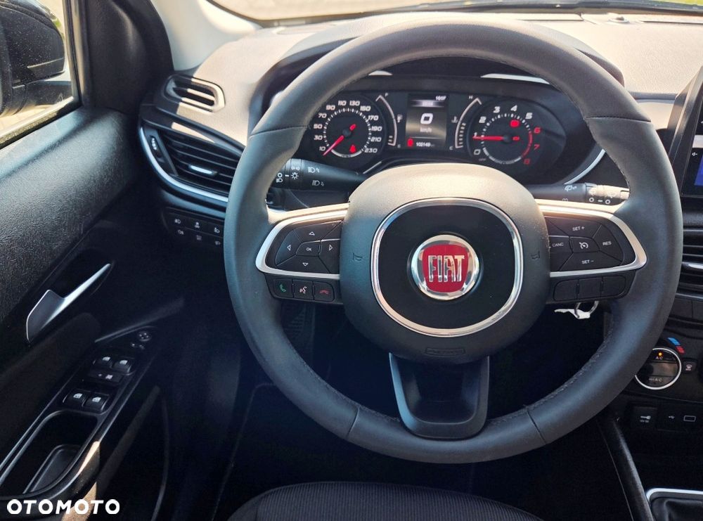 Fiat Tipo 1.4 16V More - 33