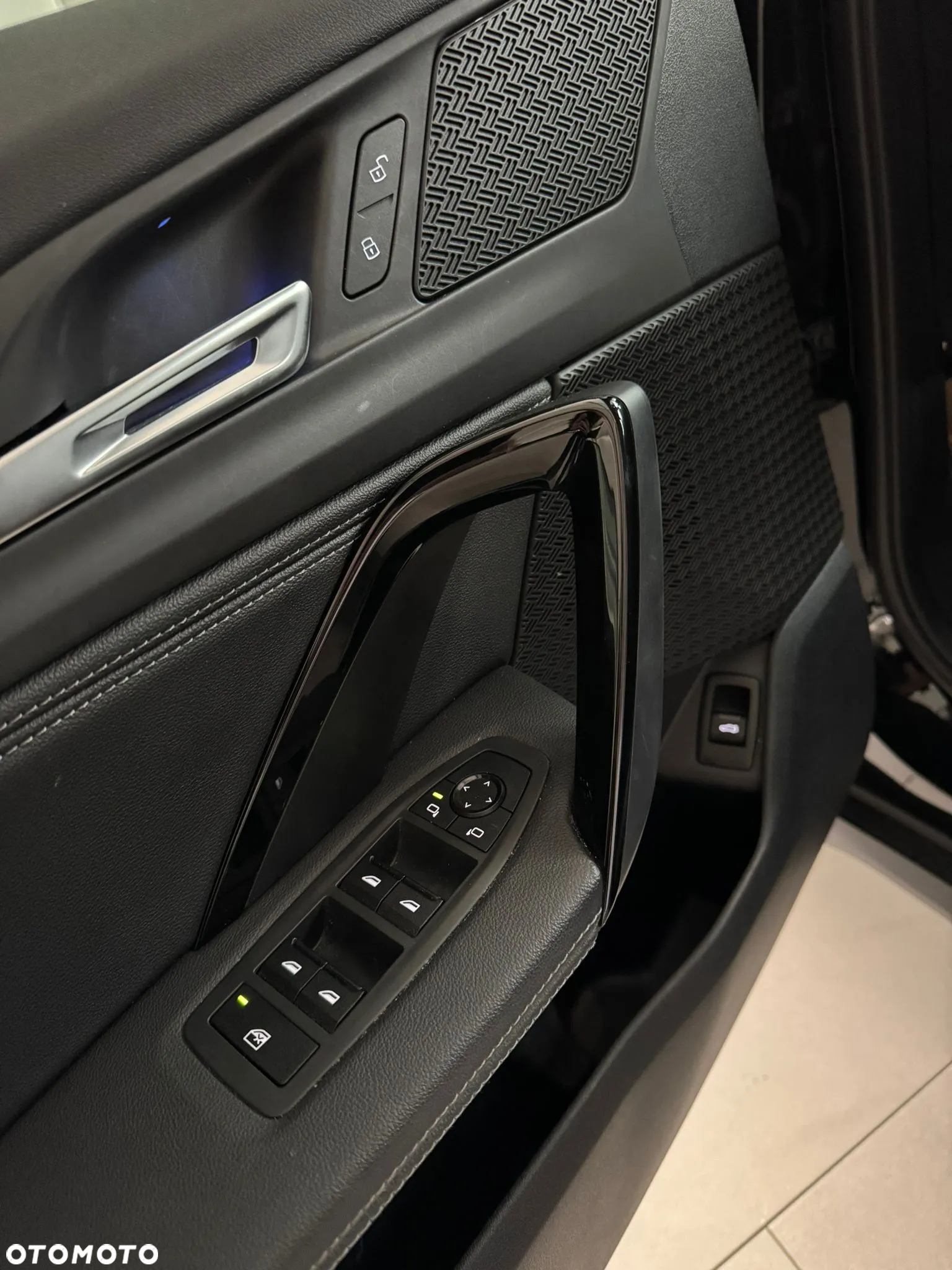 BMW X1 sDrive18i Business Edition - 9