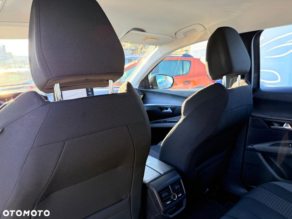 Peugeot 3008 PureTech 130 Stop & Start GPF EAT8 Active - 14