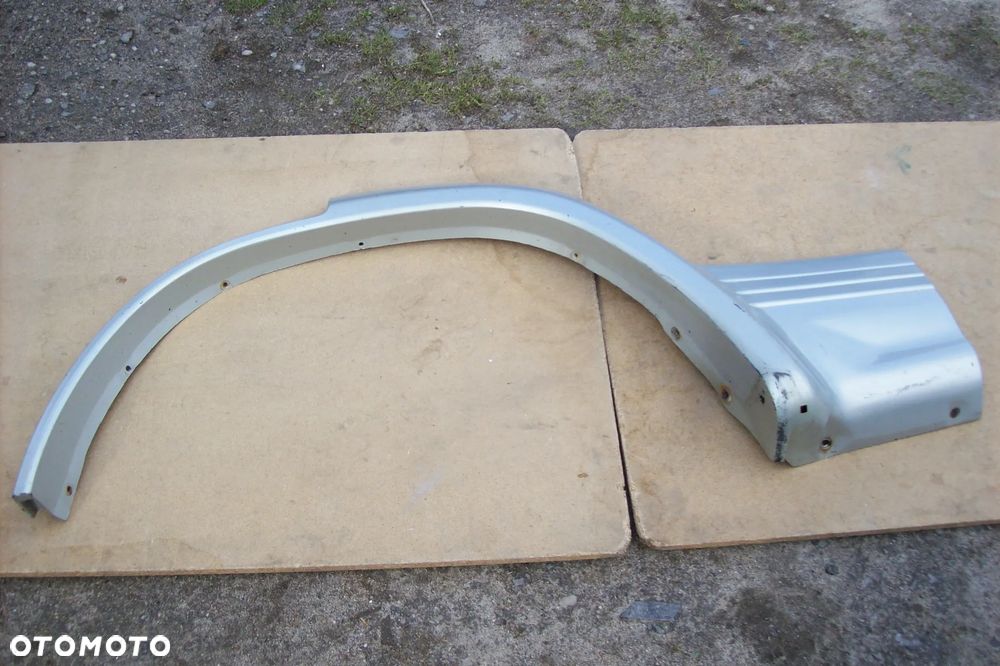 LISTWA NAKŁADKA L.TYŁ MITSUBISHI PAJER II 5DRZWI - 1