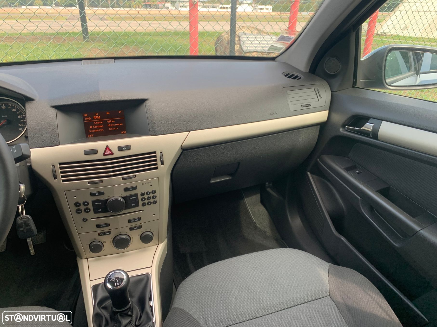 Opel Astra 1.3 CDTi Elegance - 17