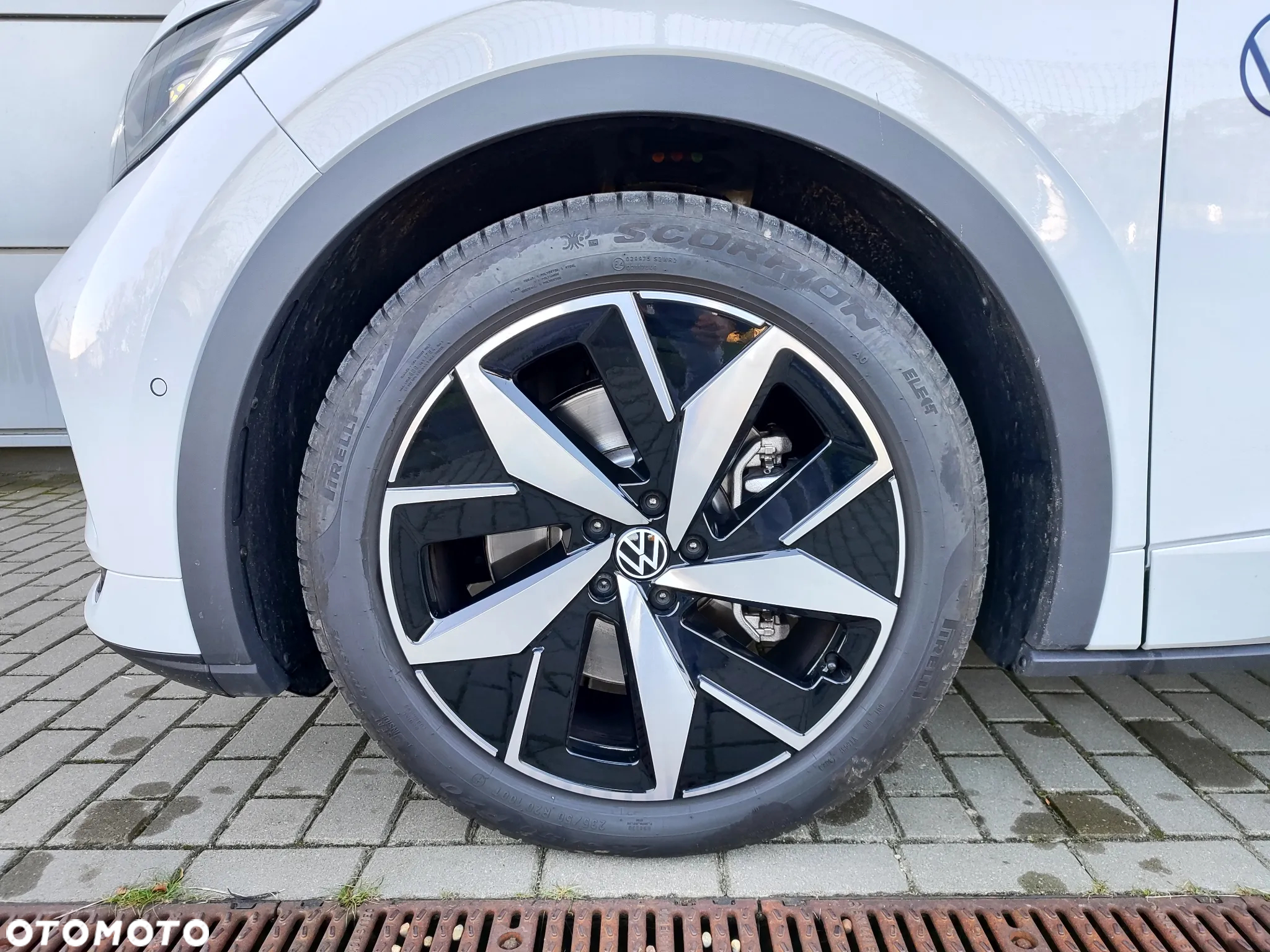 Volkswagen ID.5 77kWh GTX 4Motion - 14