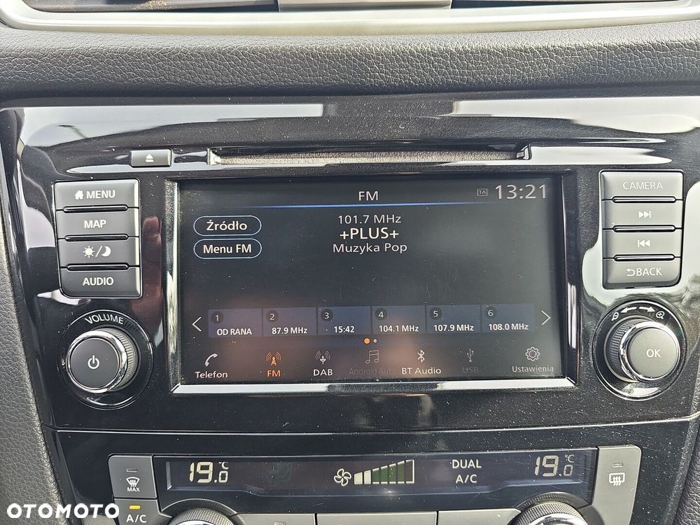Nissan Qashqai 1.3 DIG-T N-Connecta - 21