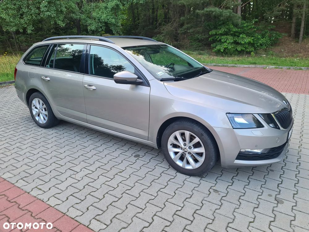 Skoda Octavia 2.0 TDI Ambition - 6
