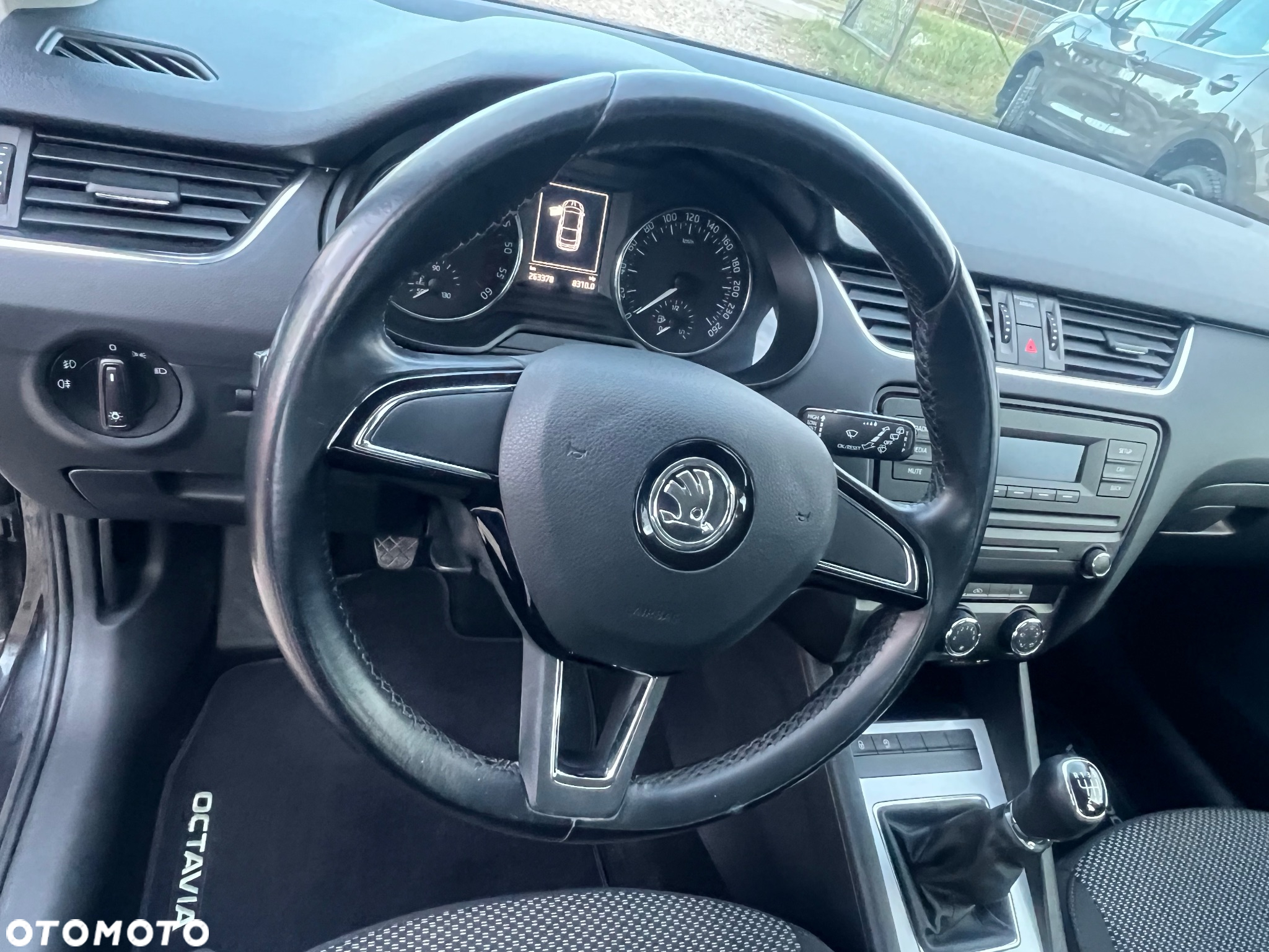 Skoda Octavia - 14