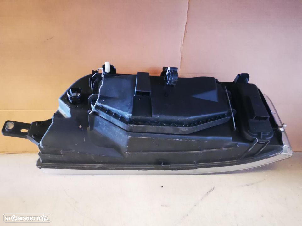 BOXER / JUMPER / DUCATO FAROL DIREITO - FF225 - 8