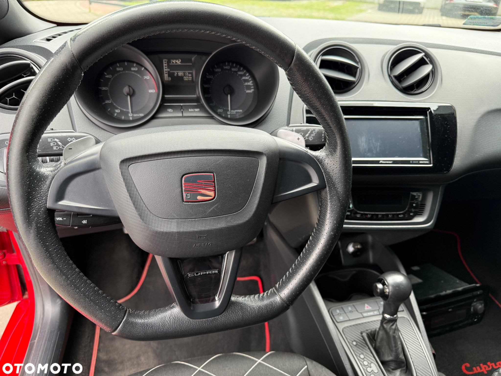 Seat Ibiza SC 1.4 TSI Cupra DSG - 11