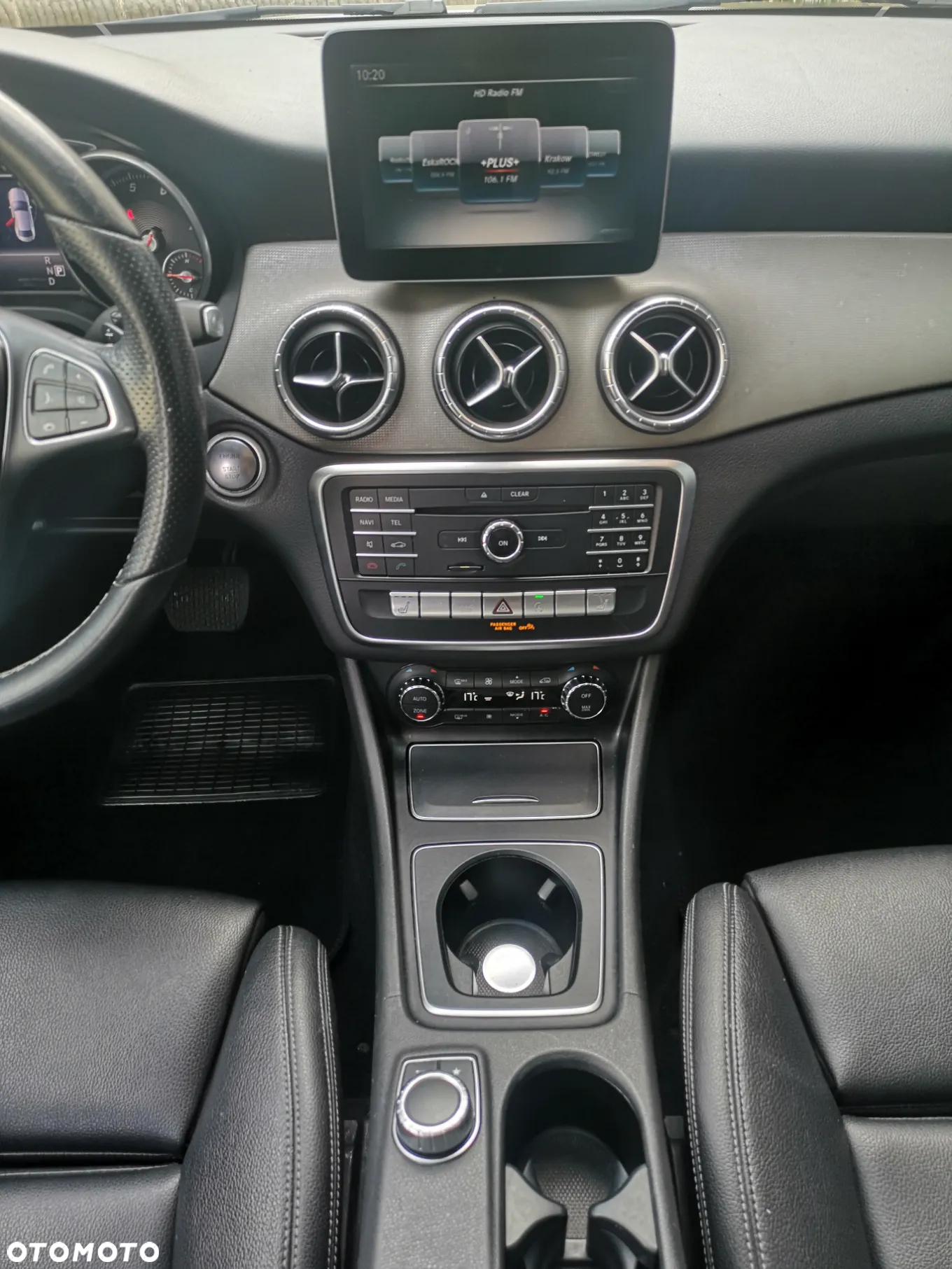 Mercedes-Benz CLA - 10