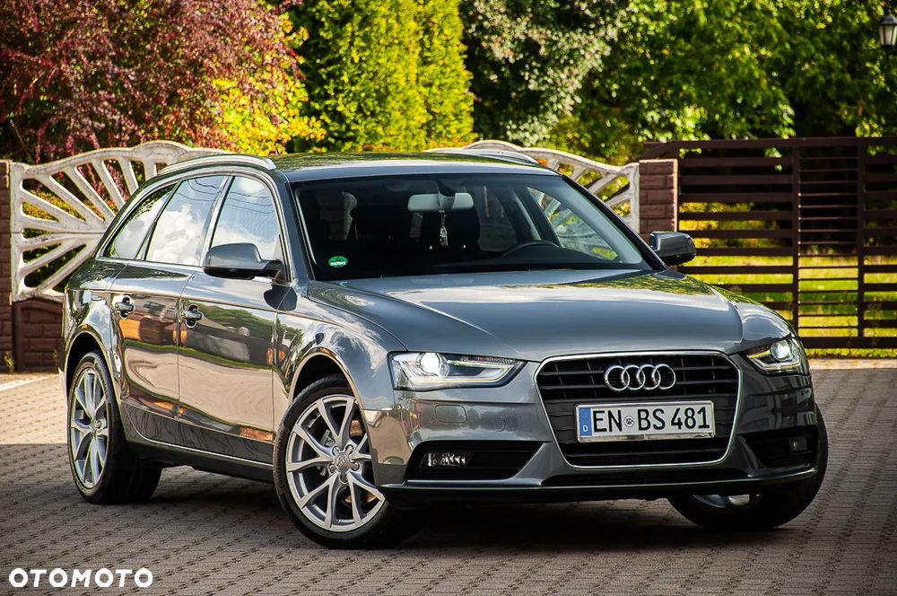 Audi A4 Avant 2.0 TDI Limited Edition - 2