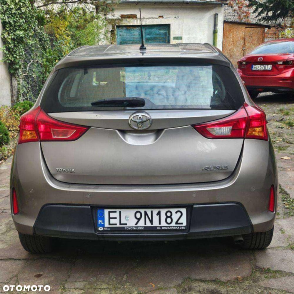 Toyota Auris 1.33 VVT-i Life - 4