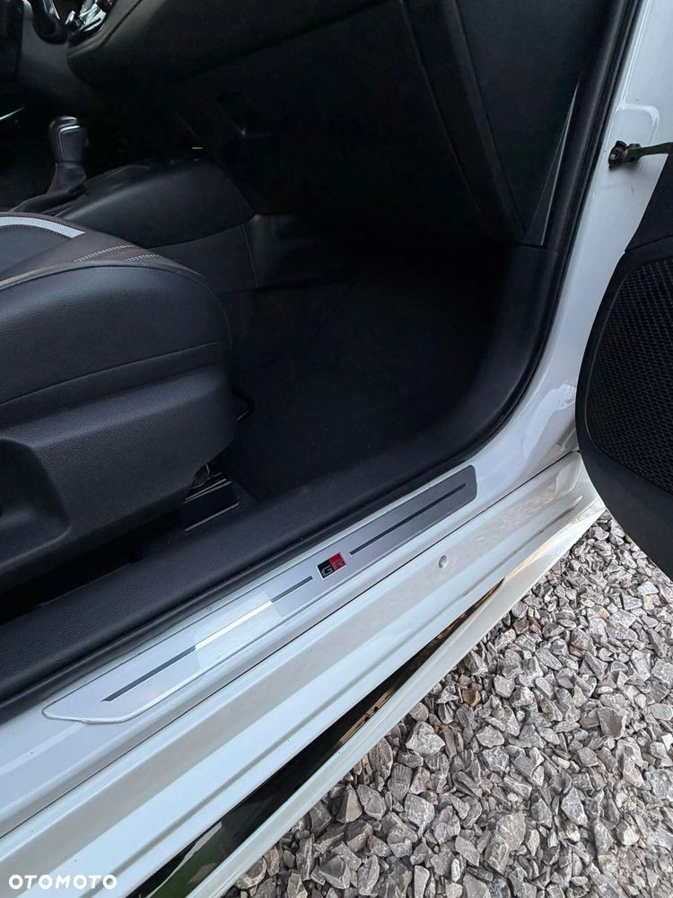 Toyota Corolla 2.0 Hybrid GR Sport - 21