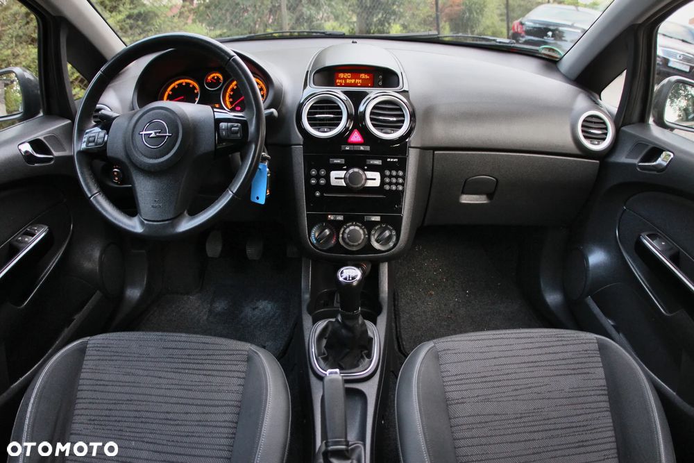 Opel Corsa - 6