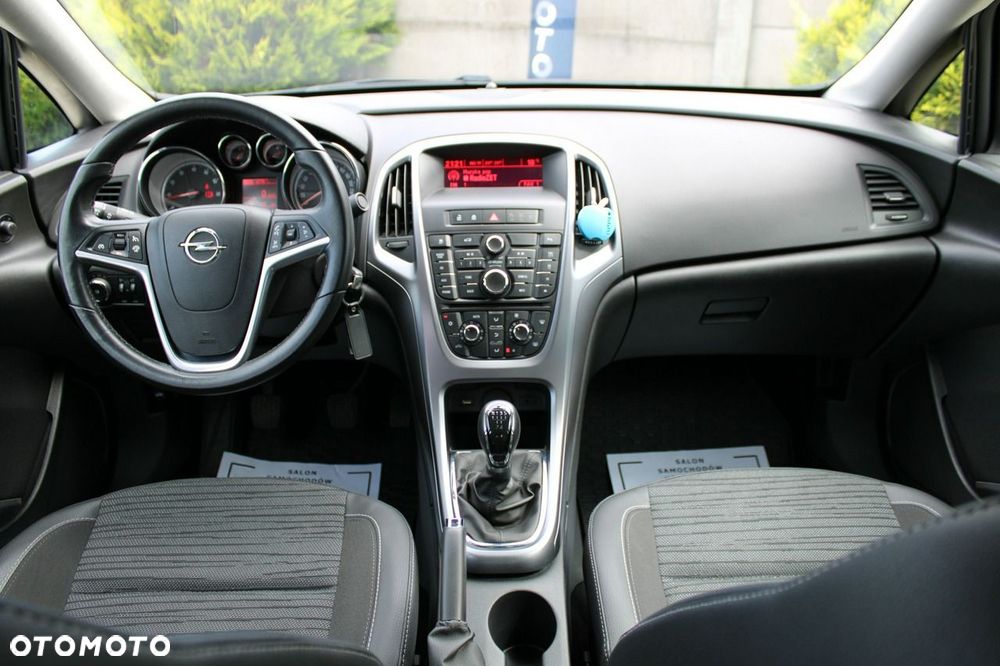 Opel Astra 1.6 Active - 22
