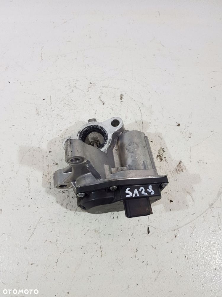 zawór egr h8201068965 mercedes w205 renault 1.6 dci 626951 - 2