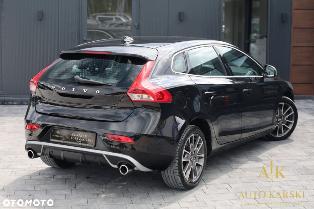 Volvo V40 - 8