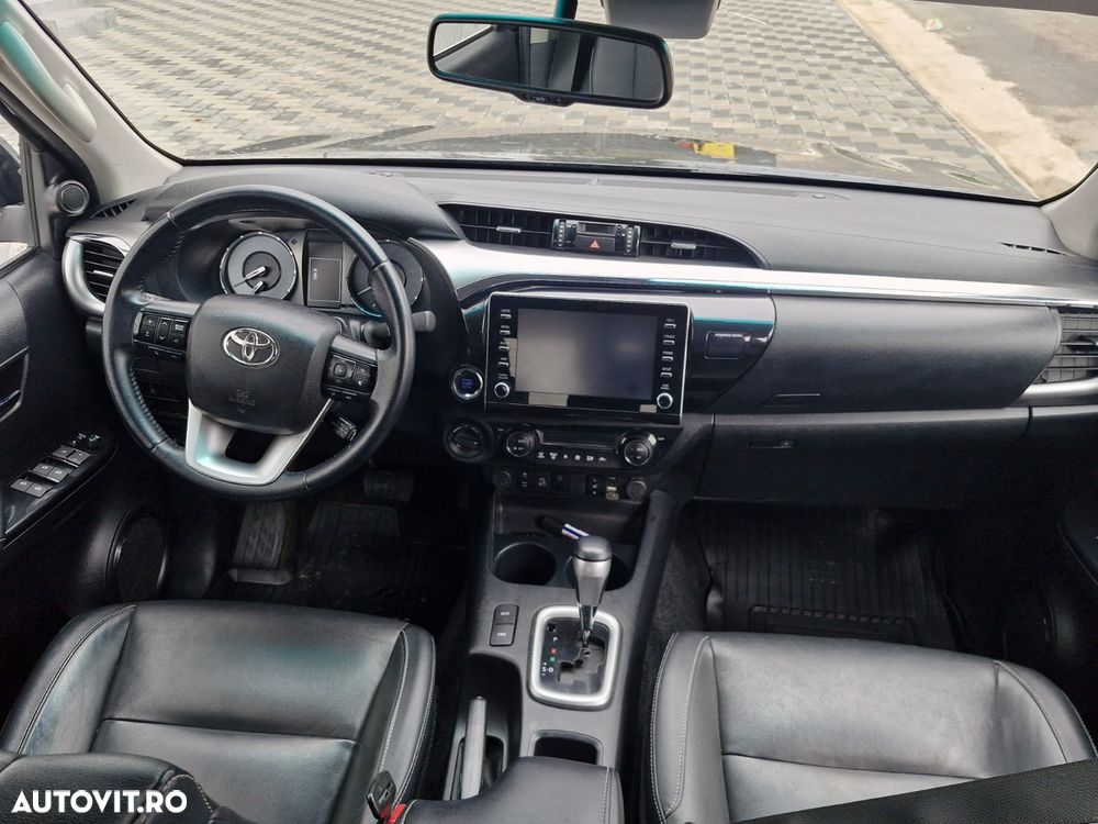 Toyota Hilux 2.8D 204CP 4x4 Double Cab AT Executive - 5