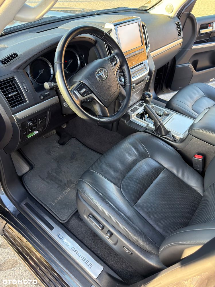 Toyota Land Cruiser LC 4.6 Limited 7os - 7