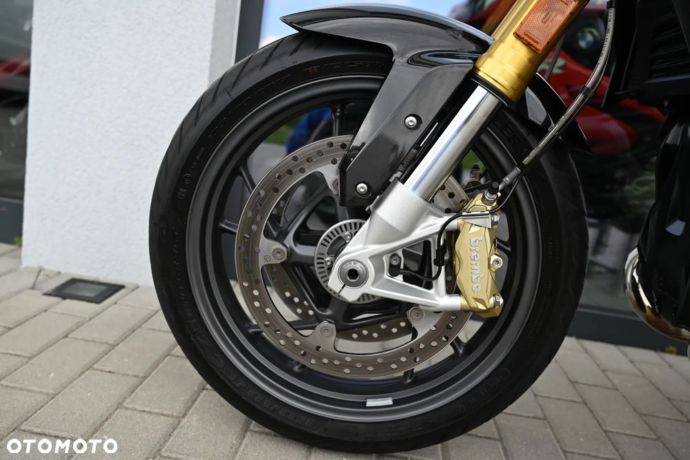 BMW R - 38