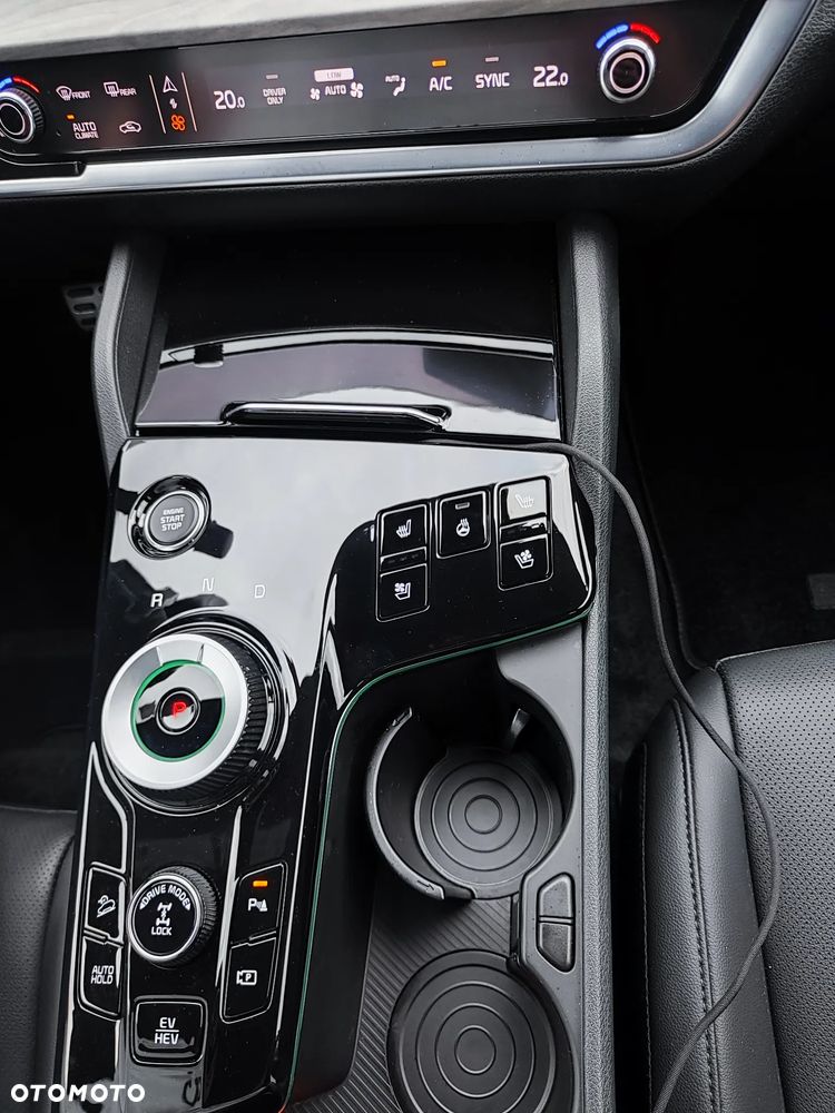 Kia Sportage - 10