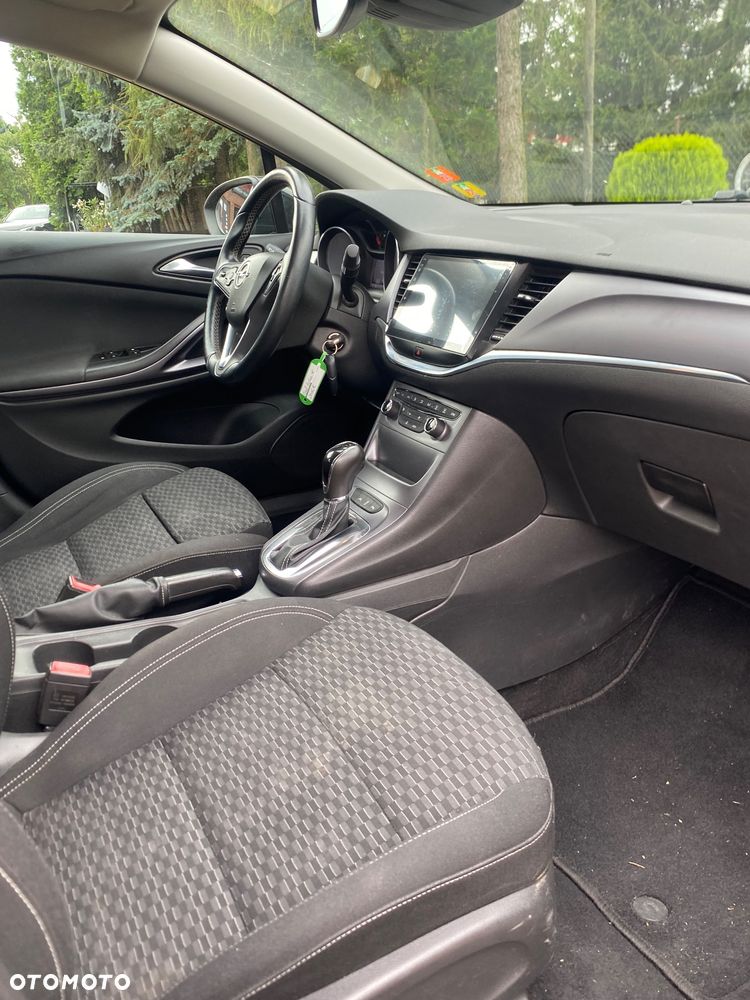 Opel Astra 1.6 CDTI Dynamic - 12
