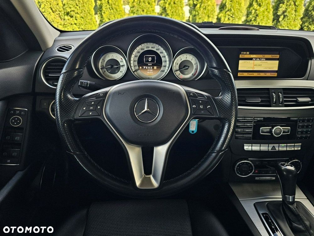 Mercedes-Benz Klasa C - 12