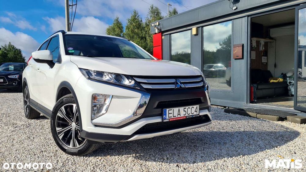 Mitsubishi Eclipse Cross - 11