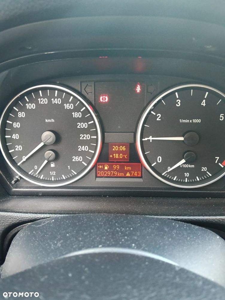 BMW Seria 3 318i - 20