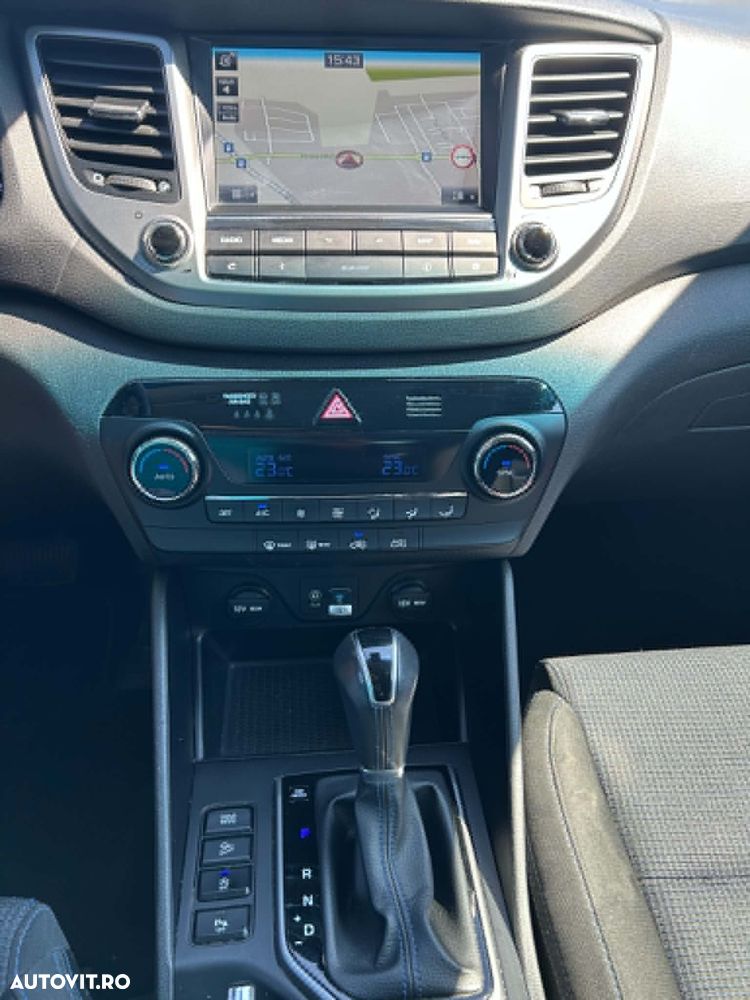 Hyundai Tucson blue 1.7 CRDi 2WD DCT Advantage - 13